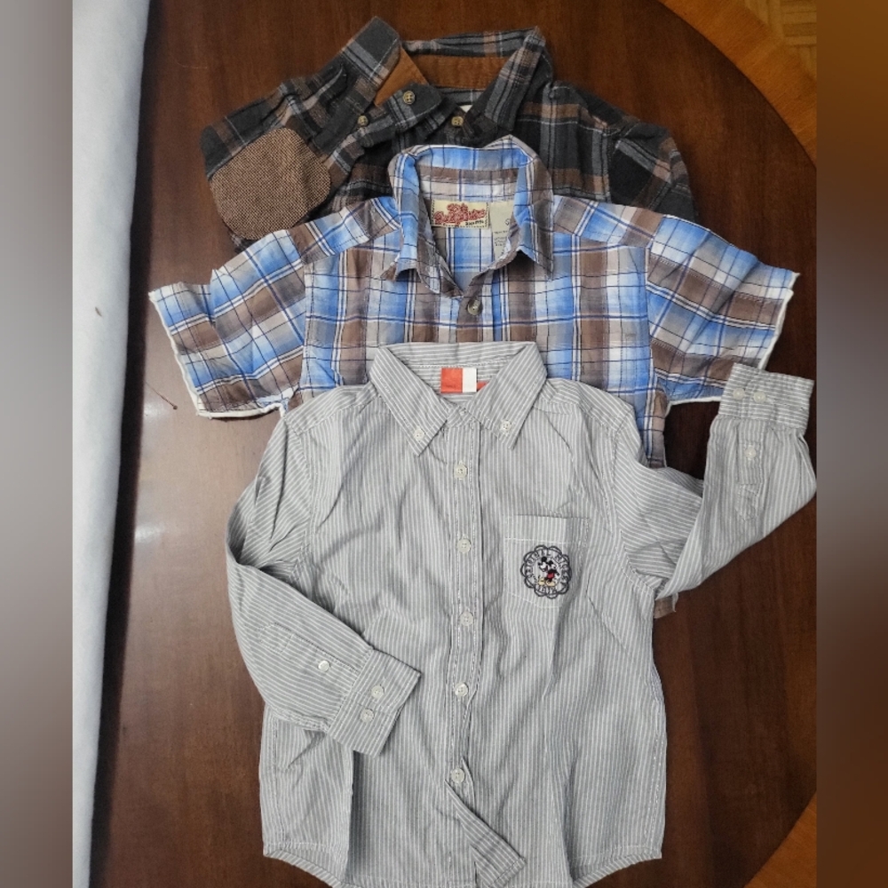 3 Buttin Down Shirts, Boy Sizes 3-4yrs